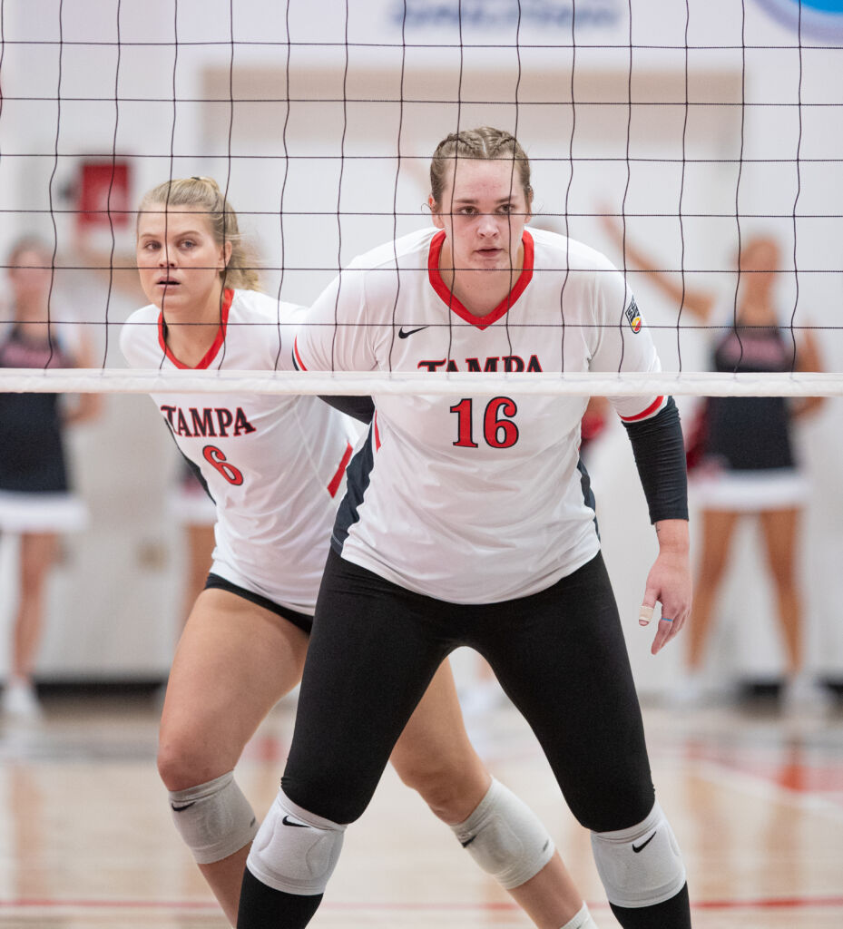 Blockers set at the net